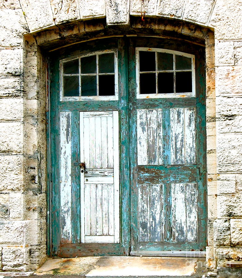 Bermuda Door Photograph by Debbi Granruth