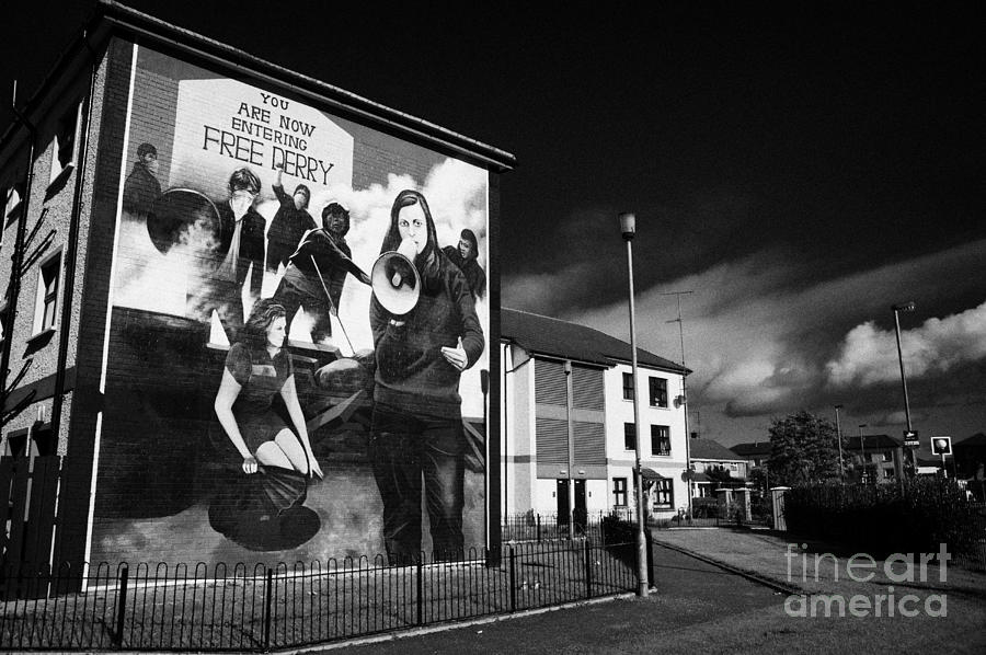 City Photograph - Bernadette At The Battle Of The Bogside Mural Derry by Joe Fox