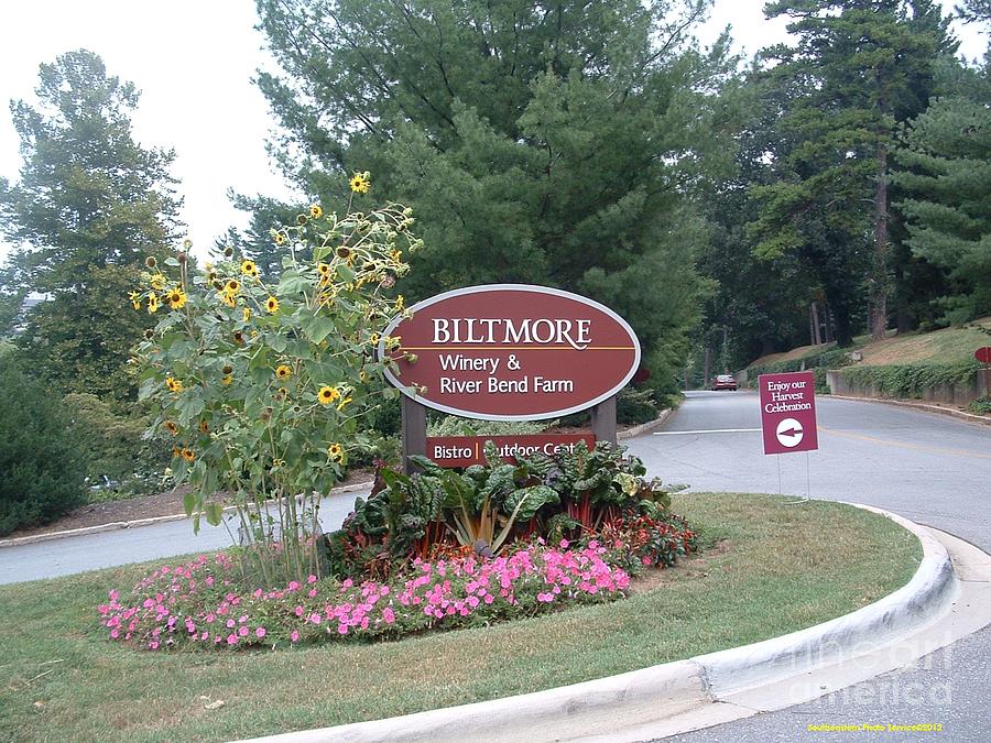 Biltmore Estate - Sign Photograph by Sherrie Winstead