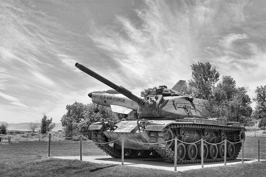Black and White WWII Tank Photograph by Linda Phelps - Pixels