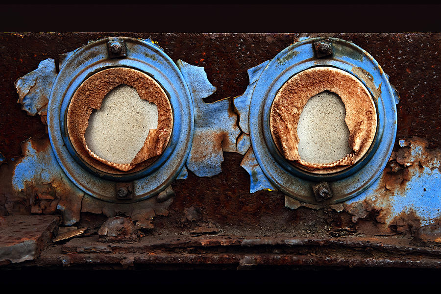 Rust Photograph - Blue Bezels by Murray Bloom