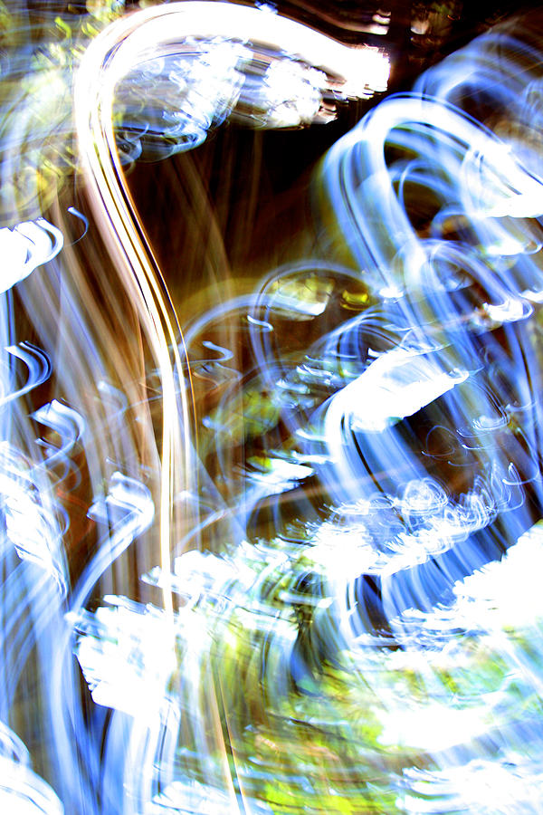 Abstract Photograph - Blue Days by Ric Bascobert