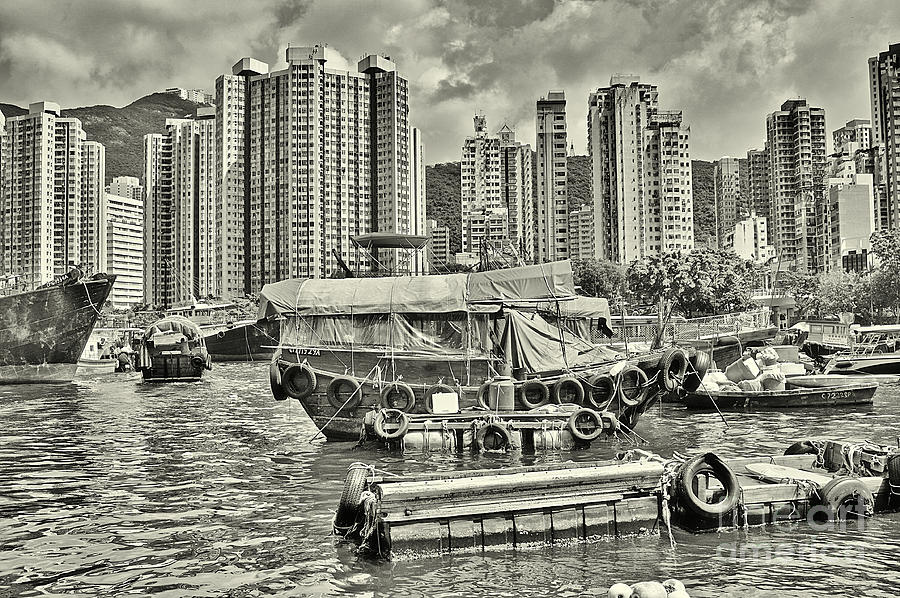 Boat Life In Hong Kong Photograph