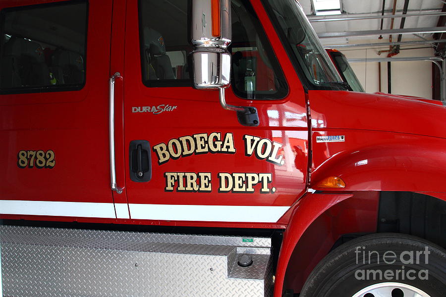 Transportation Photograph - Bodega Volunteer Fire Department Fire Engine . Bodega Bay . Town of Bodega . California . 7D12459 by Wingsdomain Art and Photography