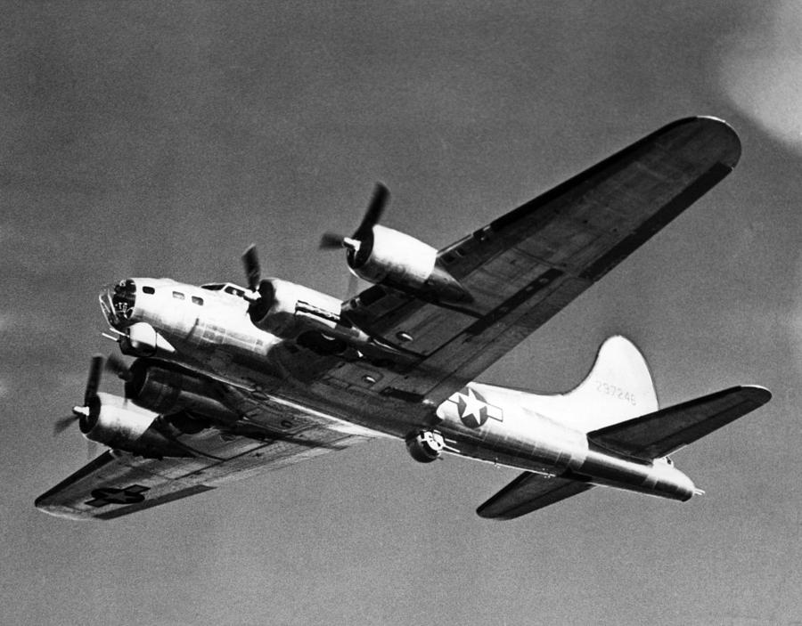 Boeing B-17 Flying Fortress, Used Photograph by Everett - Pixels