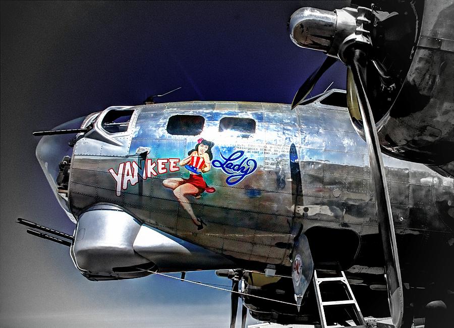 Boeing B-17G Flying Fortress Digital Art By Rachel Katic - Fine Art America