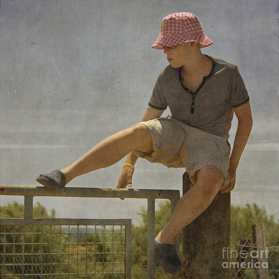 Hat Photograph - Boy on a fence waiting for Lance Armstrong by Paul Grand