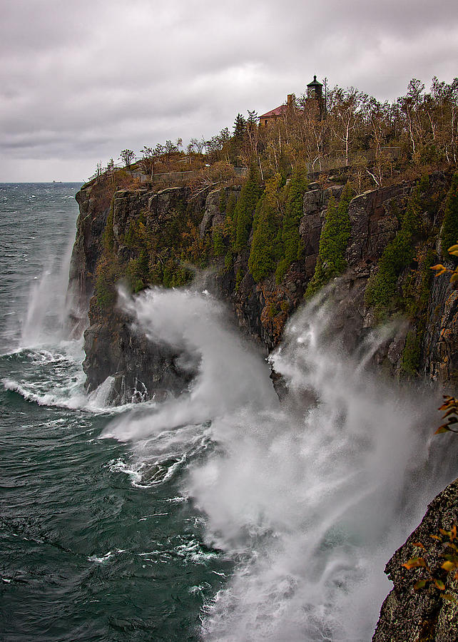 Breakers at Split Rock by David Wynia Breakers at Split Rock by David Wynia
