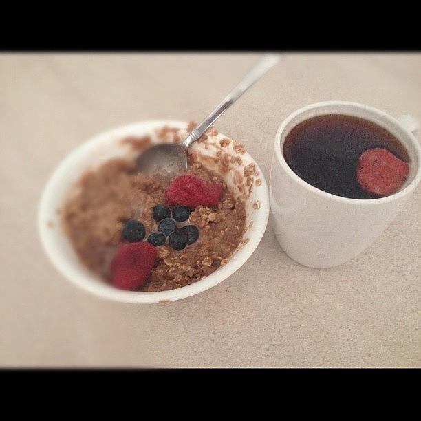 Train Photograph - Breakfast This Morning ! A Lil Sloppy by Ashley Balconis
