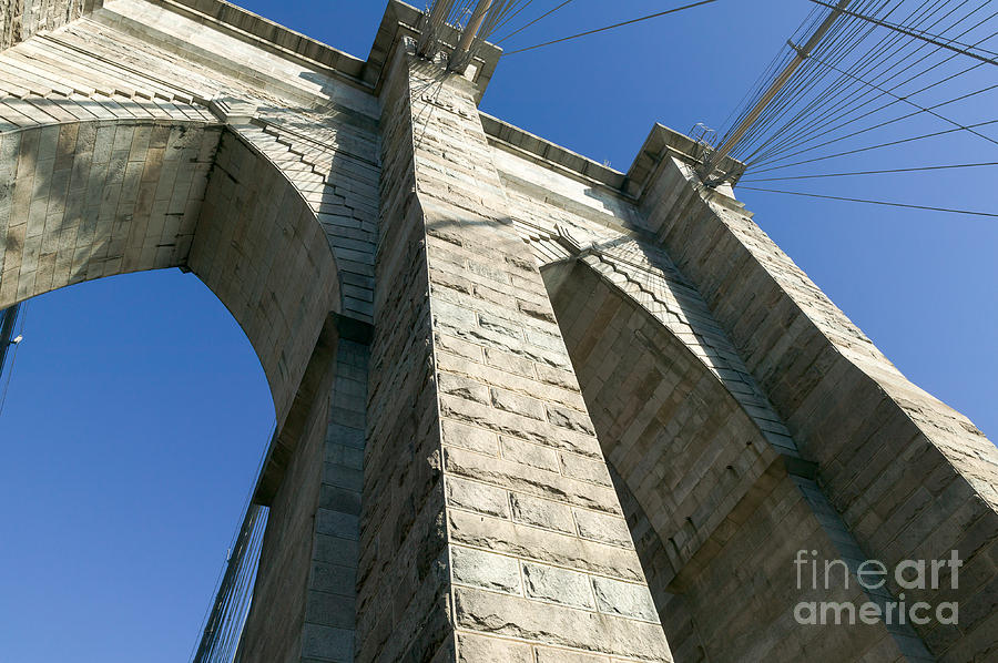 Brooklyn Bridge Photograph - Brooklyn Bridge Tower I by Clarence Holmes