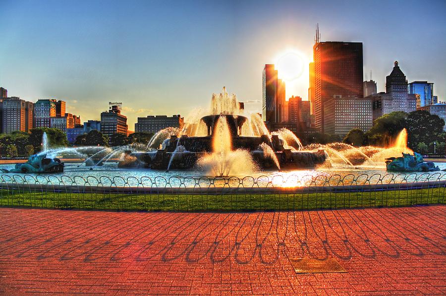 Buckingham Fountain Photograph By Dan Stone - Fine Art America