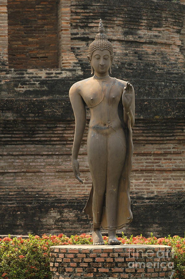 Buddha at Sukhothai 3 Photograph by Bob Christopher