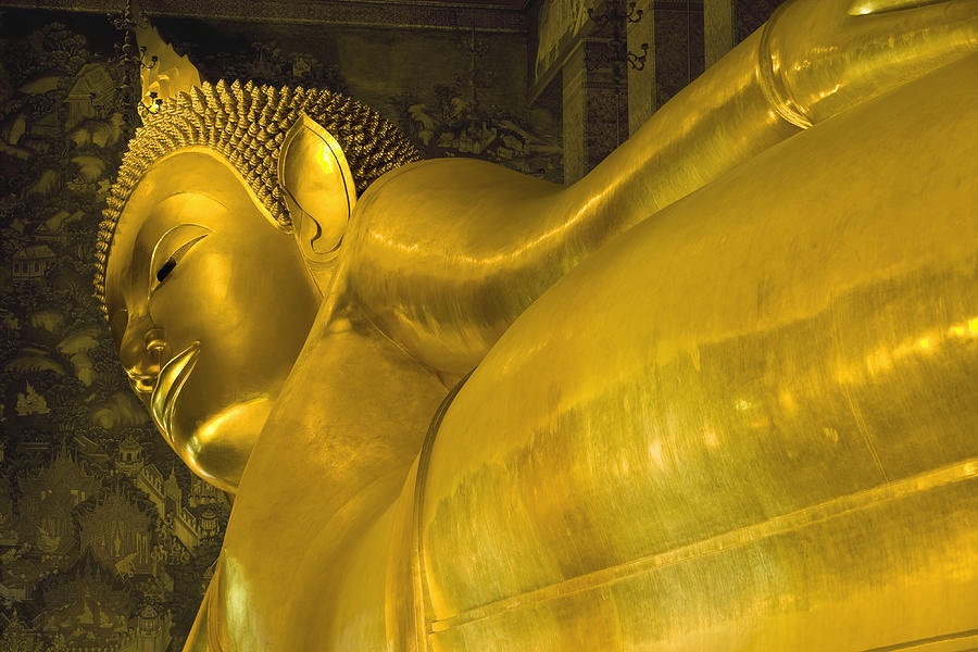 Buddha Statue At Wat Pho Temple Photograph by Ed Freeman