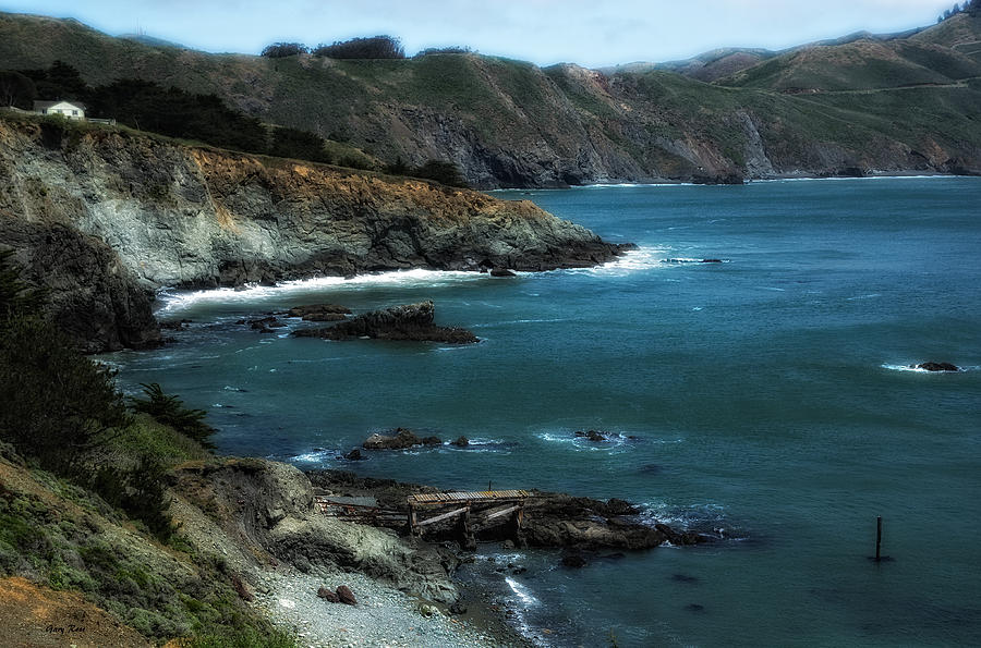 San Francisco Photograph - California Shoreline by Gary Rose