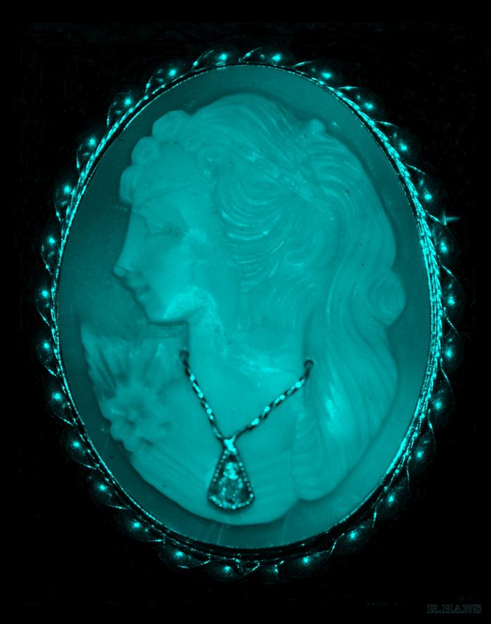 CAMEO in TURQUOIS Photograph by Rob Hans