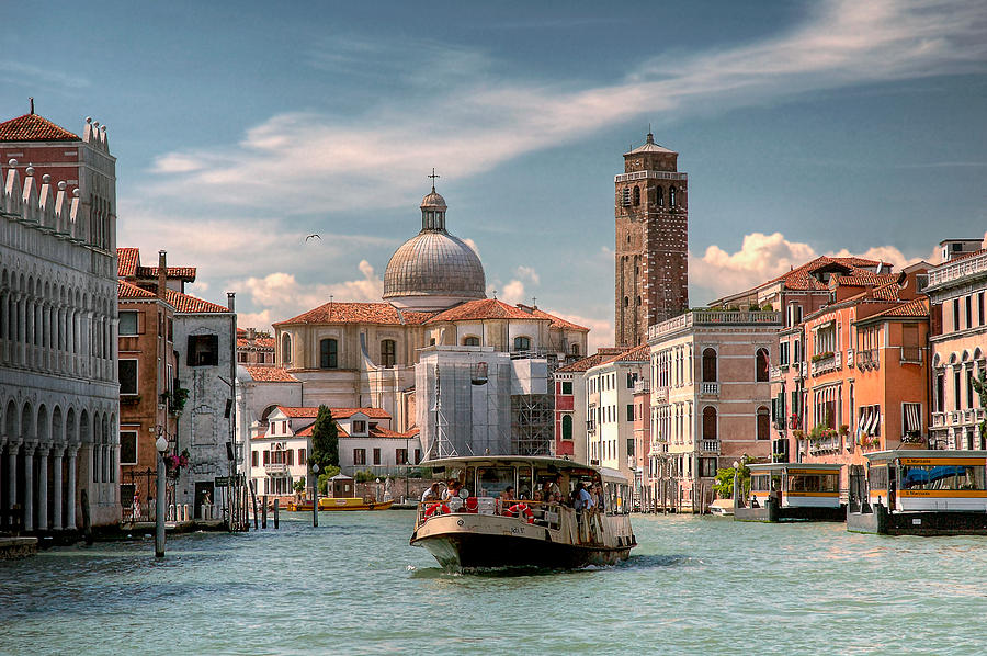 Canal Grande. Venezia Photograph by Juan Carlos Ferro Duque