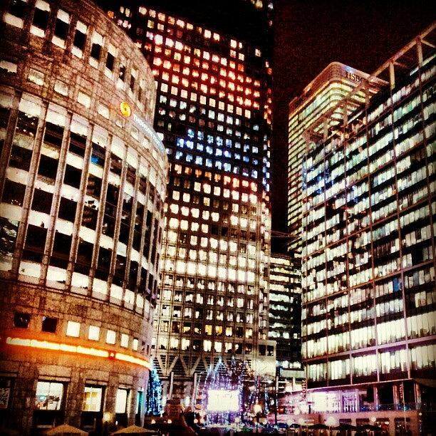 Canary Wharf Photograph by Graham King