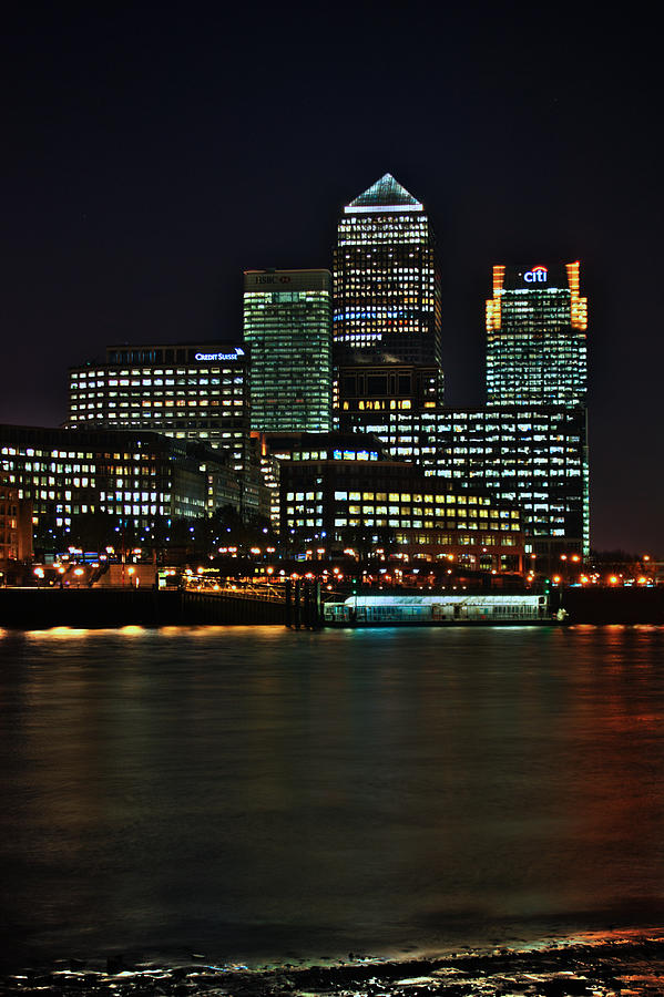 London Photograph - Canary Wharf Skyline by Phil Clements
