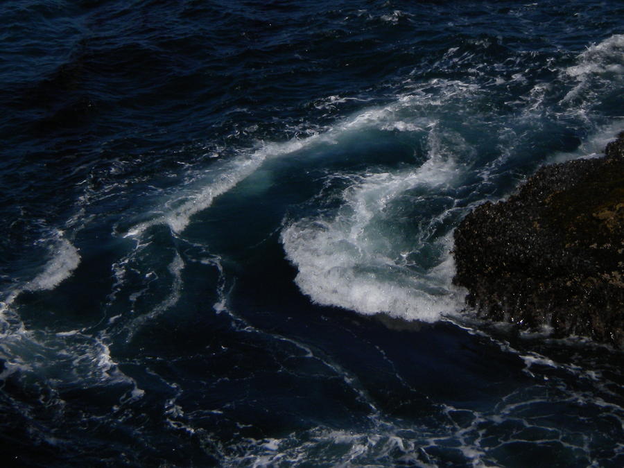 Cape Flattery Wave Action Photograph by Wanda Jesfield