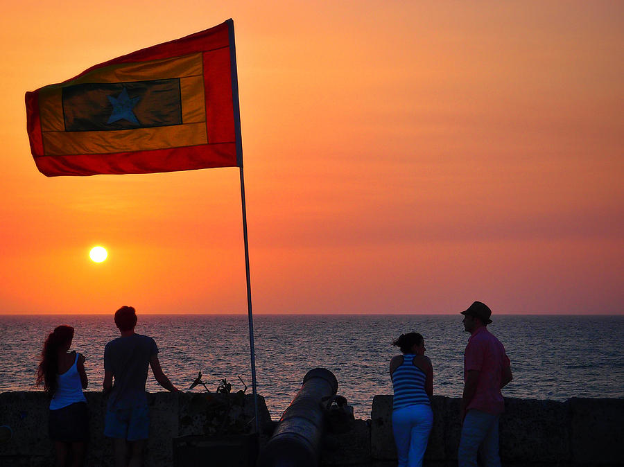 Sunset Photograph - Capturar la Bandera by Skip Hunt