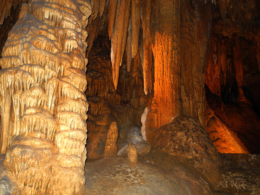 Cavern Splendor Photograph by Lynda Lehmann