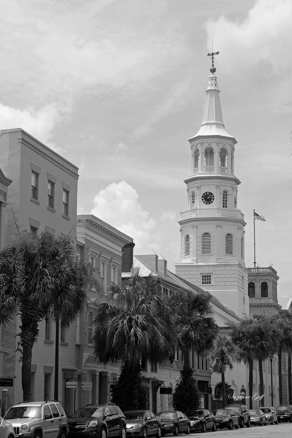 Black And White Photograph - Charleston Street Scene in Black and White by Suzanne Gaff