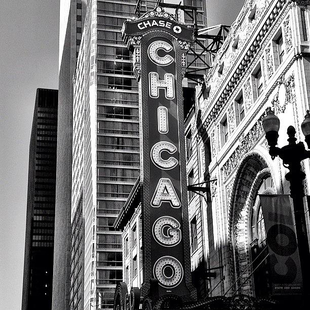 Chicago Photograph - Chicago Theatre #chicago by David Sabat