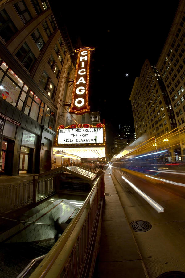 Chicago Theatre  Photograph by Sven Brogren