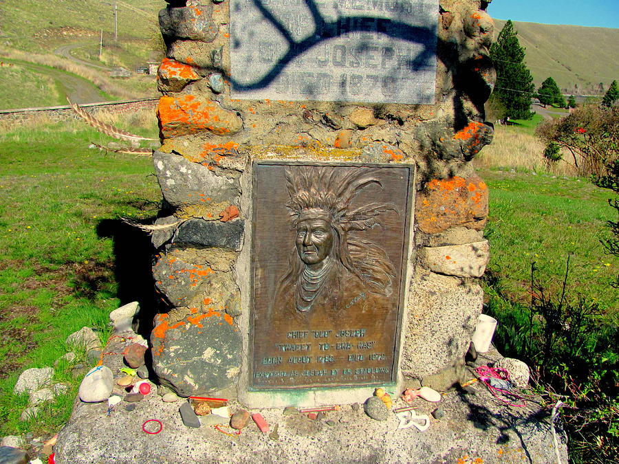 Chief Joseph Memorial Photograph by Amy Bradley