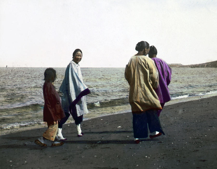 William Henry Jackson Photograph - China, Four Women Walking by Everett