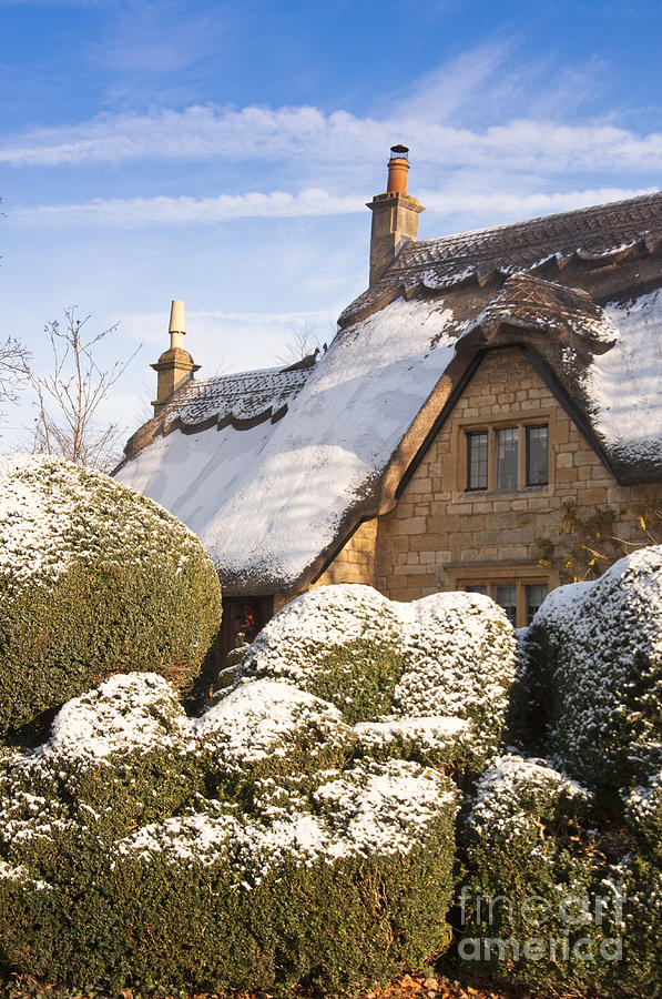 Chipping Campden cottage Photograph by Andrew  Michael