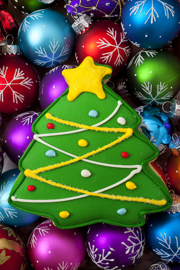 Christmas Photograph - Christmas tree cookie with ornaments by Garry Gay