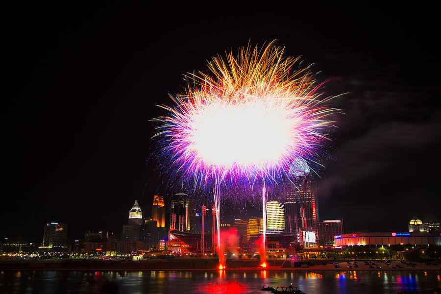 Cincinnati Photograph - Cincinnati Reds Fireworks - Grand Finale by Craig Bowman