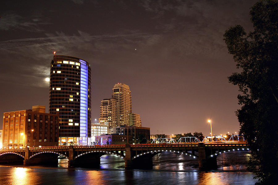 Grand Rapids Photograph - City Bridge by Richard Gregurich