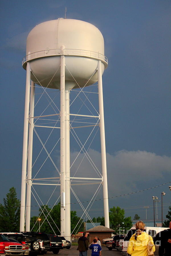 Water Tower Photograph - Claremore Water Tower by Sheri Simmons