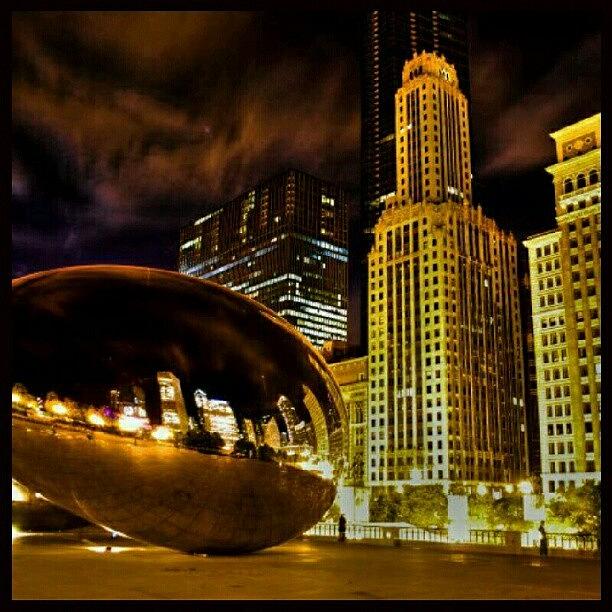 Chicago Photograph - Cloud Gate In Millennium Park, Chicago by Mary Carter