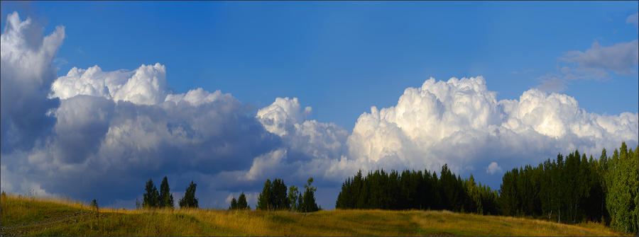 Cloudy-2 Photograph