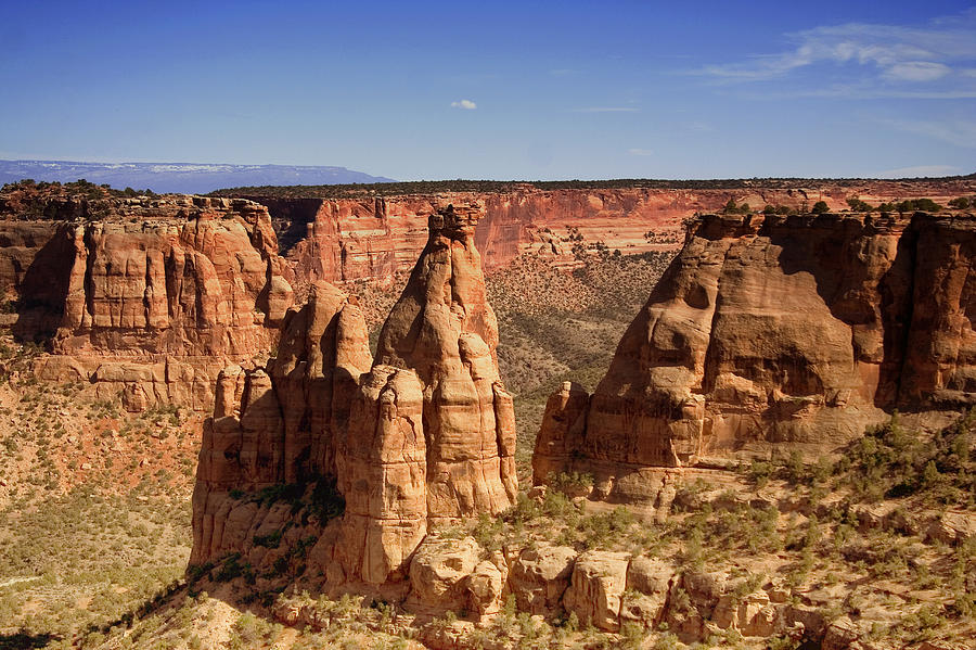 Colorado National Monument Photograph by Ellen Heaverlo - Fine Art America