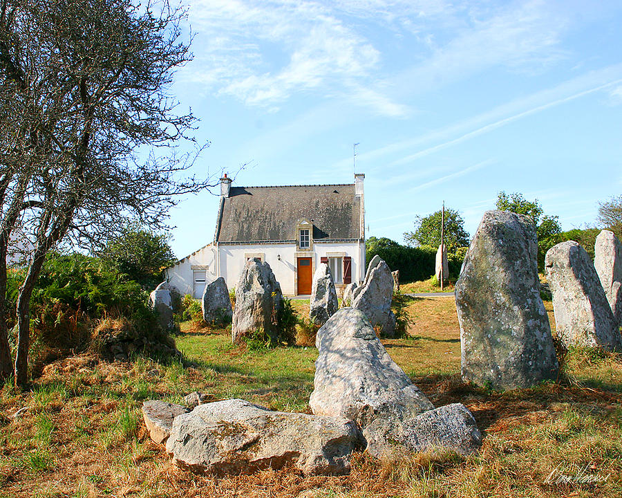 Cottage with Standing Stones Photograph by Diana Haronis