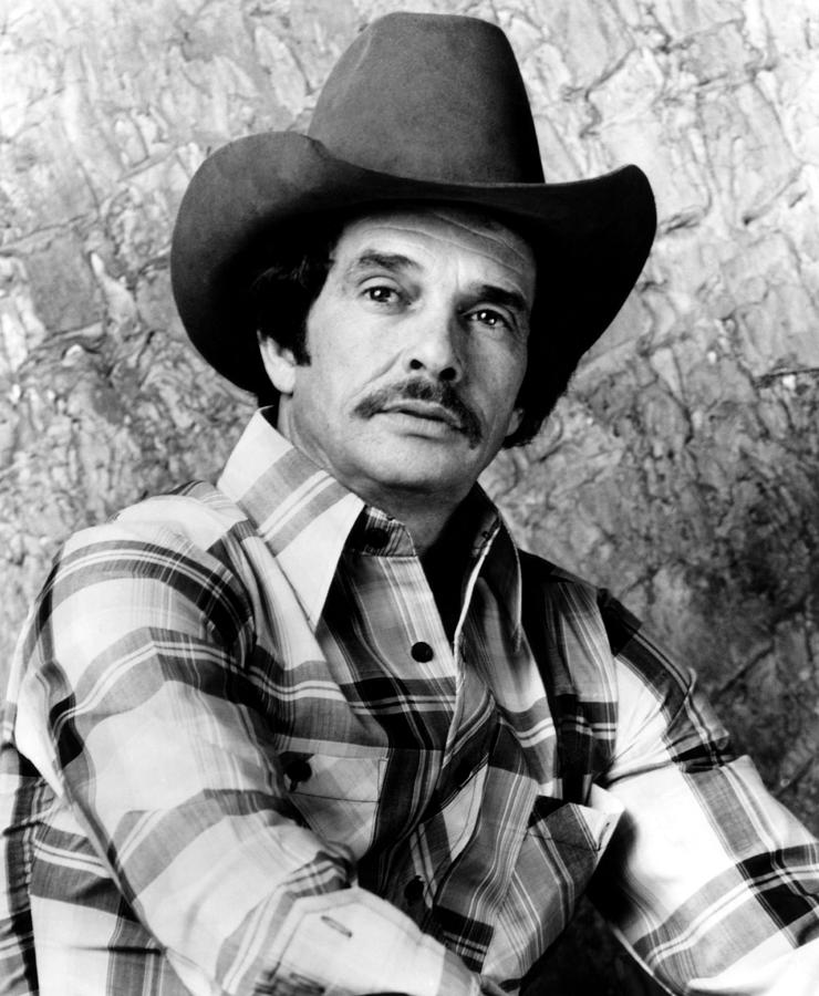 Country Singer Merle Haggard. Ca 1980 Photograph by Everett | Fine Art ...