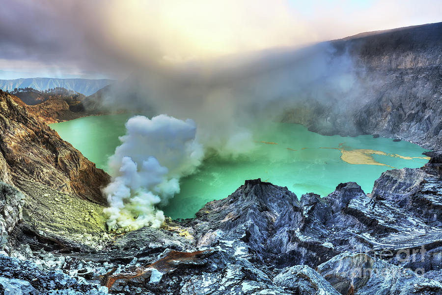 Crater Ijen Photograph by MotHaiBaPhoto Prints