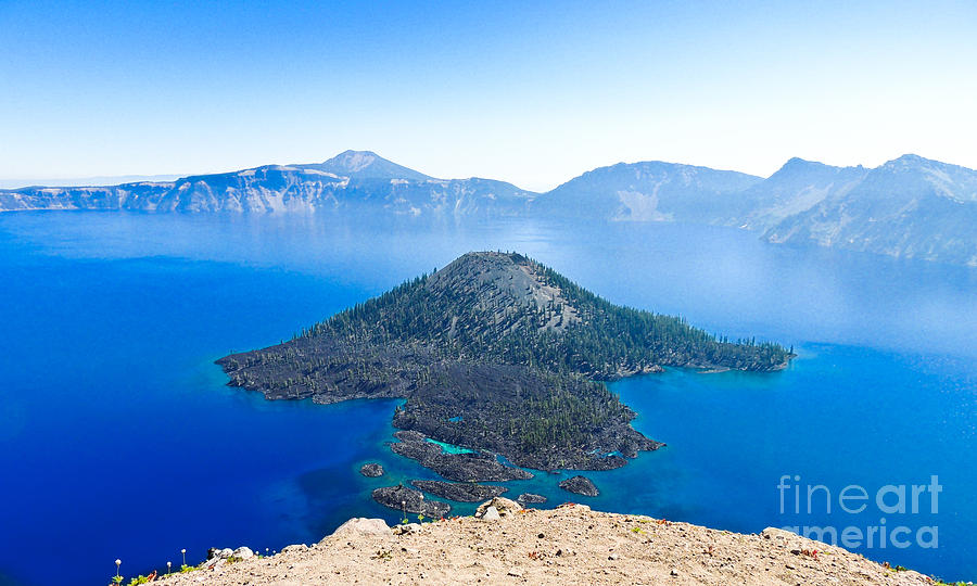 Crater Lake Wizard Island Photograph by L J Oakes