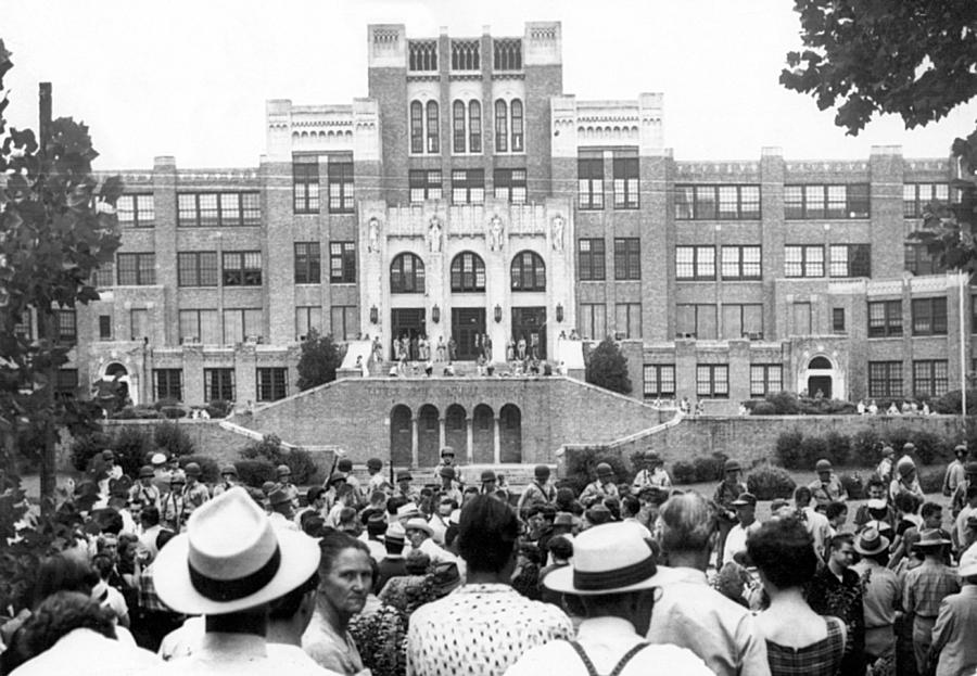 Crowd Gathered In Front Of Little Rock Photograph by Everett - Fine Art ...