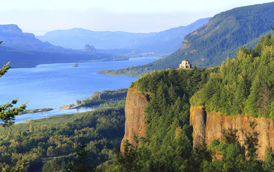 Crown Point Columbia River Gorge Oregon. Photograph by Gino Rigucci