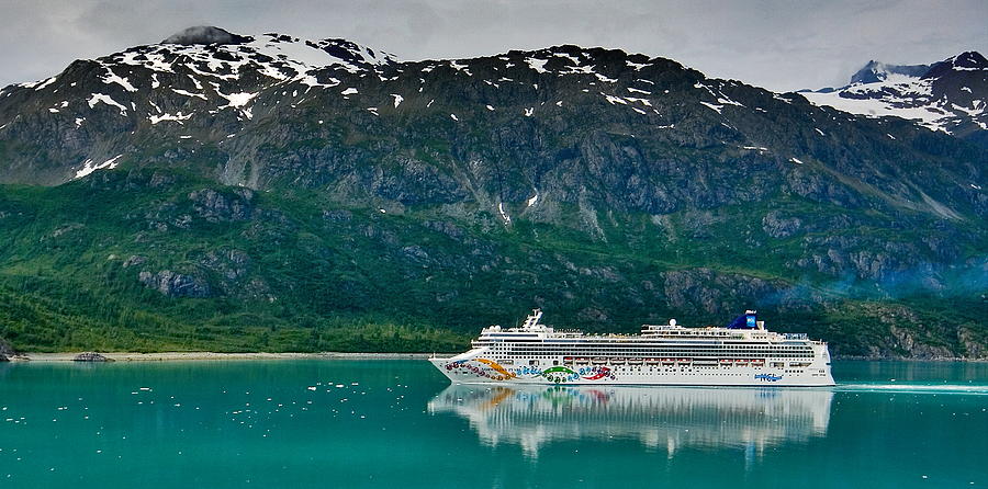 Cruising in Alaska Photograph by Suranjan Mukherjee - Fine Art America