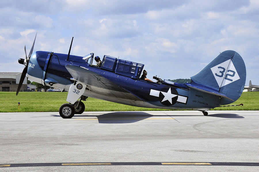 Curtiss Sb2c Helldiver Photograph by Dan Myers - Fine Art America