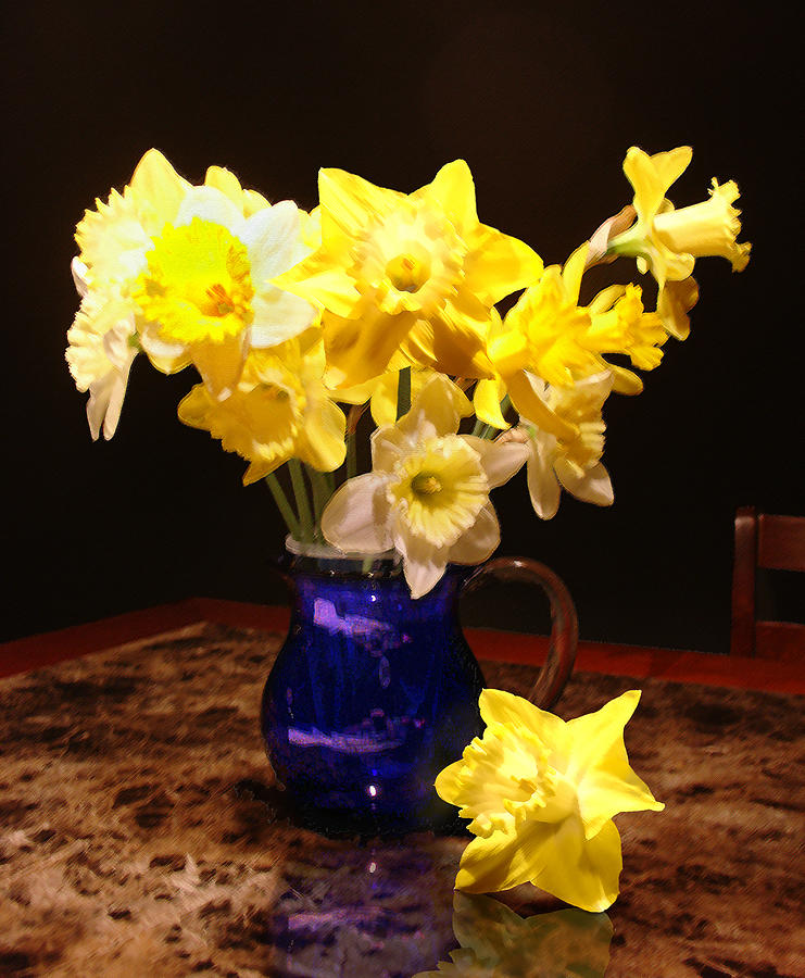 Flower Photograph - Daffodil Bouquet by Steve Karol