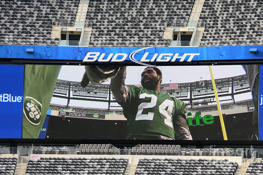 Darrelle Revis - NY Jets Photograph by Paul Ward - Pixels