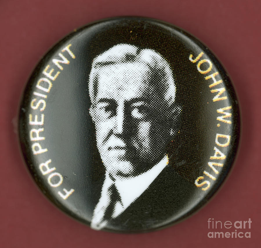 Davis Campaign Button Photograph by Granger