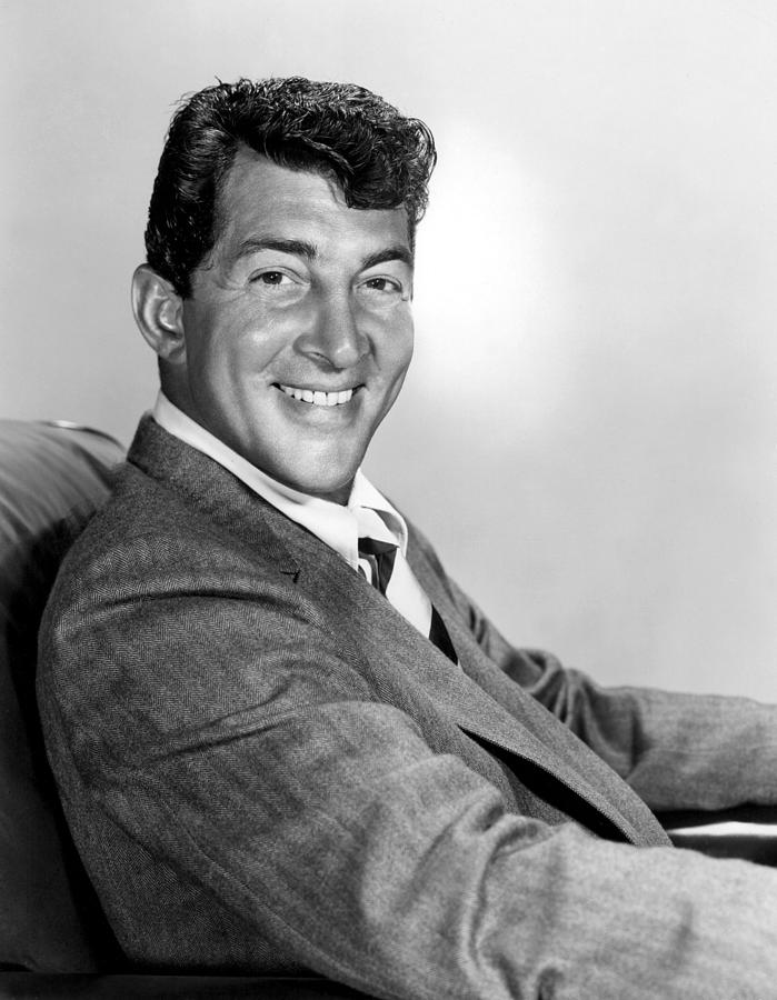 Dean Martin, 1960 Photograph by Everett - Fine Art America